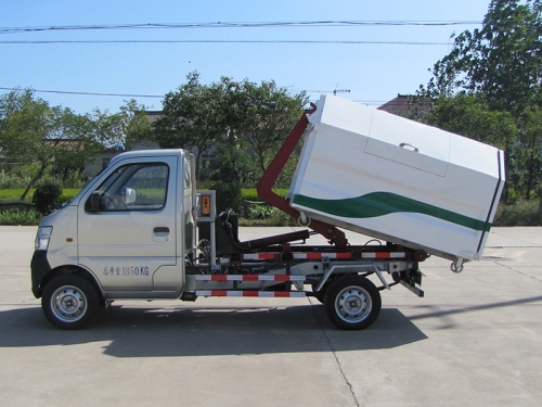 山東車廂可卸式垃圾車